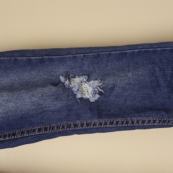 Kids Levi's 510 Skinny Jeans in Size US 7 - Picture 4 of 10